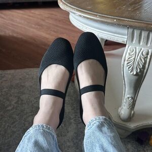 Women’s Black Shiloh Knit Mary Jane Flats Size 6